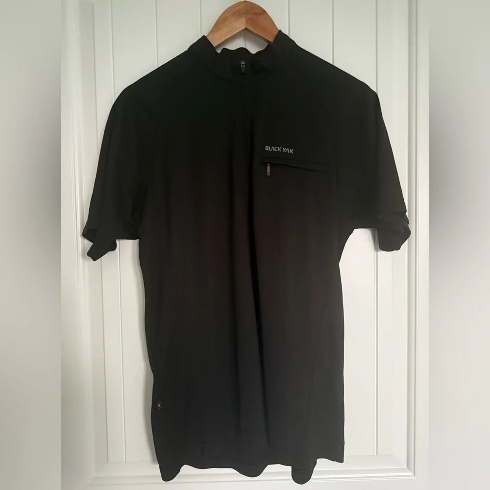 Black Yak Performance Quarter Zip Shirt Athletic Outdoor Hiking Gear Mens M